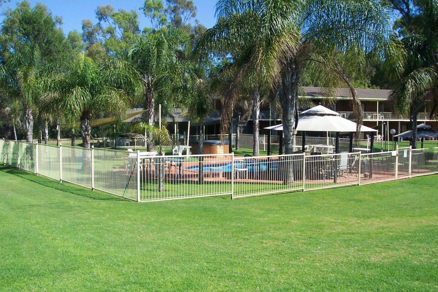 Tocumwal Golf Resort Dış mekan fotoğraf